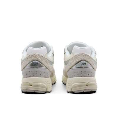 New Balance M2002REK Μπεζ