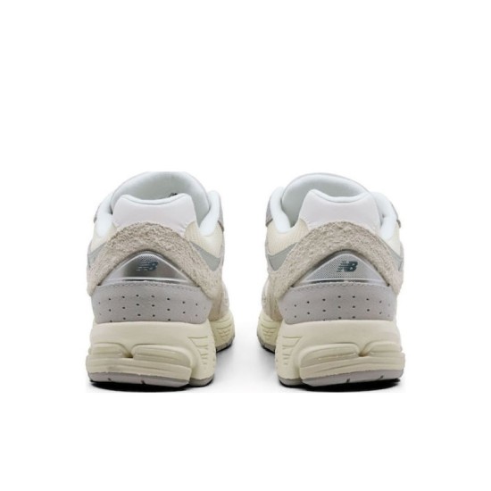 New Balance M2002REK Μπεζ