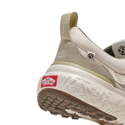 VANS MTE UltraRange Neo VR3 Μπεζ Λαδί VANS MTE UltraRange Neo VR3 Μπεζ Λαδί
